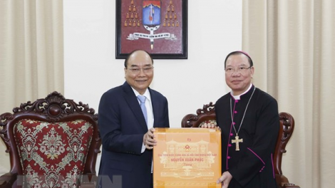 Chủ tịch nước hơnh deh hân noo Giáng sinh Toà Tổng Giám mục Hà Nội lâng Uỷ ban Đoàn kết Công giáo Việt Nam