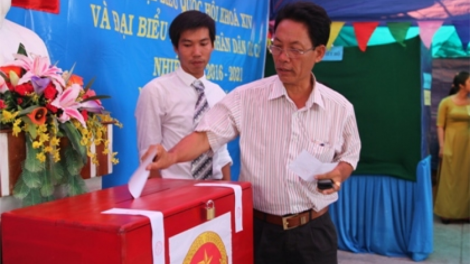6 chr’val k’noong k’tiếc đhị chr’hoong Nam Giang, tỉnh Quảng Nam bơơn bầu cử đấh t’ngay 16/5 nâu