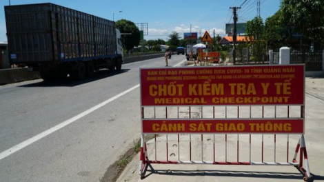 Quảng Nam: Pa xiêr đợ bhiệc pazao, độp pay, âng đơơng hàng hoá tơợ Quảng Ngãi moót ooy đắh Nam