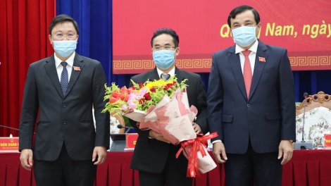 Quảng Nam vêy Phó Chủ tịch UBND tỉnh t’mêê