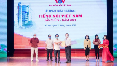 VOV pa đơp Ch’ner P’rá Việt Nam c’moo 2021