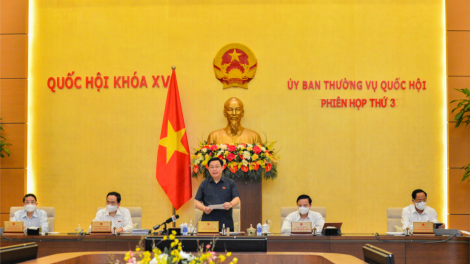 Chủ tịch Quốc hội Vương Đình Huệ: Bhrợ bhr’lâ pa zêng Luật Thống kê
