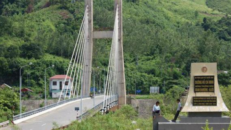 Đakrông-Quảng Trị: Bhrợ pr’đơợ đoọng ha công chức, viên chức bơơn bhrợ zên m’bứi vêy đông ặt