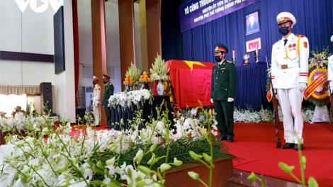 Bhiệc lơi a bhuy t’cooh Trương Vĩnh Trọng nắc Phó Thủ Tướng bêl a hay