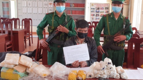 Thủ tướng Chính phủ Nguyễn Xuân Phúc pa gơi thư haanh deh c’bhuh zâl cha groong ma tuý