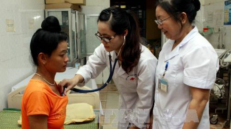 K’đươi cớ bác sĩ chô ooy chr’hoong đha rứt pa bhrợ xang 2 c’moo pa đhêy