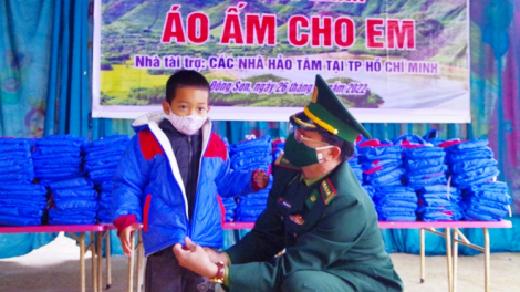 Thừa Thiên Huế: Cher đoọng ha lâh 1.000 adooh ngăn lâng lâh 1000 đôi đhep đặ đoọng ha p’niên ca noong k’tiếc
