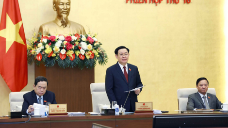 Ủy ban TVQH: Lêy cha mêết liêm ghít lâng râu cắh liêm crêê lạm phát