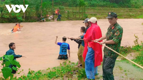 Quảng Ngãi: Bộ đội chọ a ngoọn z’lâh k’ruung pa chang 18 cha năc xó tơợ zr’lụ cr’pân hr’lang da ding