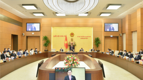 Uỷ ban TVQH tươc ooy g’luh 2 âng pr’họp g’luh 9