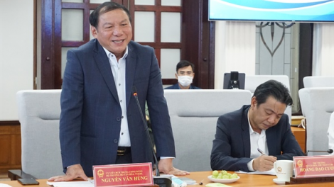 Bộ trưởng Bộ Văn hóa Thể thao lâng Du lịch: Huế nắc lêy  bhrợ pa dưr bh’nơơn pr’đươi du lịch lalay âng đay