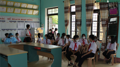 Thừa Thiên Huế: Tiêm vaccine đoọng ha p’niên tơợ 11 tước 12 c’moo