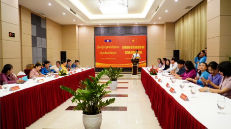 Quảng Nam đương hơnh déh c’bhúh đại biểu bha lâng Hội Liên hiệp pân đil Lào