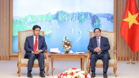 Thủ tướng Phạm Minh Chính lum prá lâng Bộ trưởng Tư pháp Lào