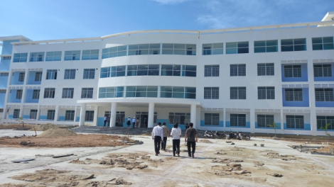 P’tộ chức Chi uỷ viên lâng Giám đốc Ban k’đhơợng dự án lâng quỹ k’tiêc thành phố Hội An