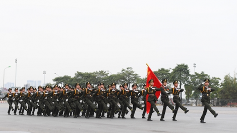 Pr'hat xa nul chủ nhật " Ma nưih chiến sĩ công an nhân dân"