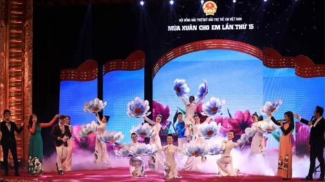 Xa nay bh’rợ “Hân noo ha pruốt đoọng ha đhi” g’luh 15 bơơn năl lâh 100 tỷ đồng zooi p’niên lưm k’đhap k’ra