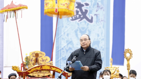 Chủ tịch nước: Nông nghiệp bhrợ pr’đơợ têêm ngăn pr’ắt tr’mung đhị bêl váih pr’lúh cr’ay