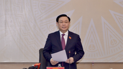 Chủ tịch Quốc hội: Oó đoọng bhiệc ặt cha tết đenh, cắh p’ghít lêy bhrợ bhiệc