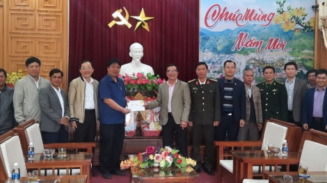 Bh’cộ chr’hoong Alưới (Thừa Thiên Huế) lum, hơnh tết chr’hoong Tây Giang- Quảng Nam
