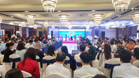 Hội thảo pa têệt pa zưm pa dưr du lịch zr’lụ ca noong k’tiếc Việt Nam-Lào