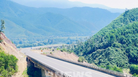 C’lâng lươt đơơh La Sơn – Túy Loan vêy tơơp đoọng đươi dua moot c’xêê 4 tươc