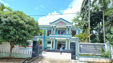 Đông Giang: Xay bhrợ đoọng ha lâh 540 pr’loọng bơơn vă zên tơợ Ngân hàng CSXH