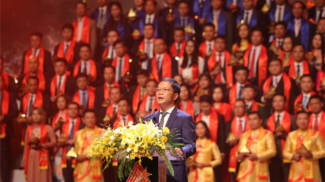 Trưởng ban Kinh tế TW Trần Tuấn Anh: Đhanuôr apêê doanh nghiệp Việt Nam pa dưr liêm choom bh’rợ xung kích đắh pa dưr pa xớc pr’ắt tr’mung đhanuôr