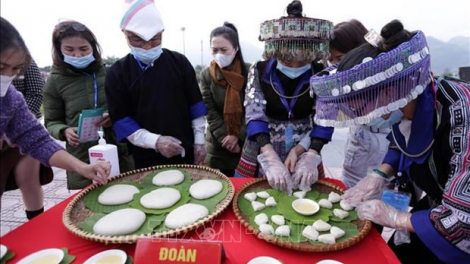 T’ngay Văn hoá pazêng acoon coh Việt Nam c’moo 2022 lâng bâc bh’rợ tr’nêng đhị Bhươl cr’noon Văn hoá- Du lịch pazêng acoon coh Việt Nam
