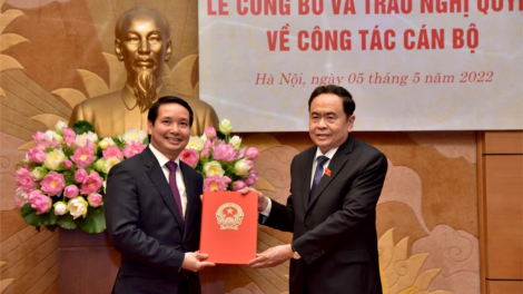 Phó Chủ tịch Quốc hội Trần Thanh Mẫn pâh Hội nghị xay moon Quyết định âng Ủy ban TVQH