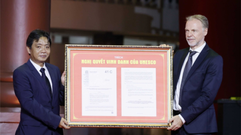 Chủ tịch nước Nguyễn Xuân Phúc pấh bhiệc bhan hay k’noọ 200 c’moo t’ngay n’niên Danh nhân Nguyễn Đình Chiểu