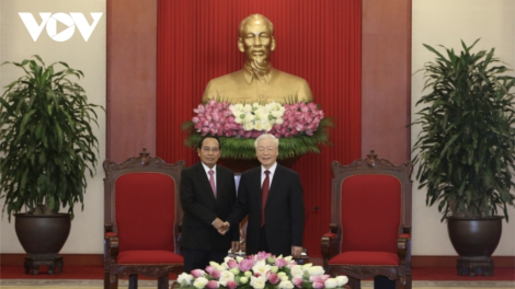 Tổng Bí thư Nguyễn Phú Trọng lưm, prá xay lâng t’cooh Bun-thoong Chít-ma-ny, Thường trực Ban Bí thư, Phó Chủ tịch nước CHDCND Lào