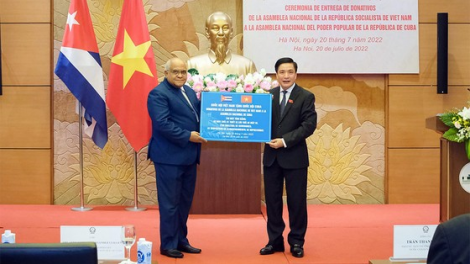 Pa đớp đoọng pr’hêl âng Quốc hội Việt Nam đoọng ha Quốc hội Cuba