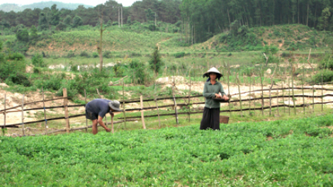 Đhanuôr Ca Dong pa dưr ca van đươi vêy choom bhrợ têng cha