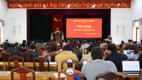 Tây Giang t’moot 41 đảng viên t’mêê coh quý 1.2022, bơơn lâh 45% kế hoạch