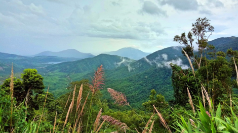 Xay moon bhrợ têng lêy bha ar bha tơ xăl cr’noọ đươi dua crâng ooy cr’noọ xa nay n’lơơng đhị Khánh Hoà