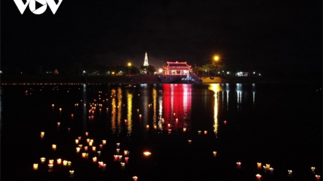 G’luh rach chô xang 50 c’moo âng apêê chiến sĩ x’ría bhlâng tơợ chiến trường Thành cổ Quảng Trị