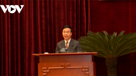 Thường trực Ban Bí thư Võ Văn Thưởng pâh Hội nghị prang k’tiếc k’ruung tổng kết bh’rợ lêy cha mêệt lâng tọom bhrợ đảng c’moo 2021