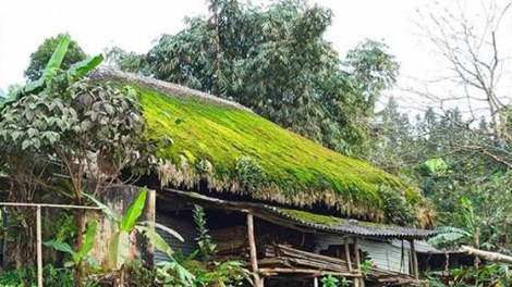 P’bhung đông boọ váih ma liịc liêm chr’nắp lalay cóh Xà Phìn