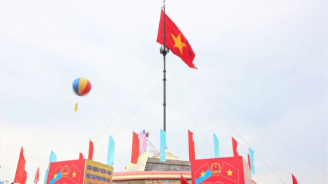 Bh’rợ dzông cờ Pazum k’tiêc k’ruung ga măc, chr’năp ma bhuy lâng der loom