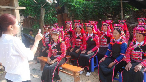Ha dưr dal z’hai bh’rợ xay trúih p’too moon pháp luật  pr’đơợ la lay zr’lụ đha nuôr acoon cóh lâng da ding ca coong zr’lụ n’đắh Bắc