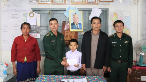 Báo Biên phòng bhrợ têng bh’rợ: Pa dưr bhr’dang a đhi tước ooy trường