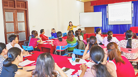 Hội thảo “ Ha dưr dal chất lượng zư x’mir lêy, p’too moon p’niên k’tứi n’đil zr’lụ acoon cóh, zêl lâng cha groong k’pậ k’mơr p’niên k’tứi”