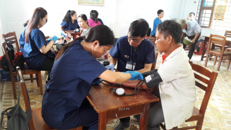 Quảng Nam: Khám pa dứah cr’ay k’goóh đoọng ha đhanuôr đha rứt đhị chr’hoong k’coong ch’ngai Nam Giang