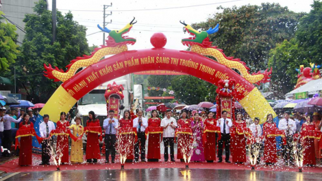 Nhãn Sơn La đơơng pa câl ooy thị trường Mỹ lâng Trung Quốc