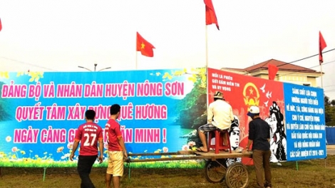 Xay moon đắh bầu cử: Cơnh bhrợ têng đhị Nông Sơn