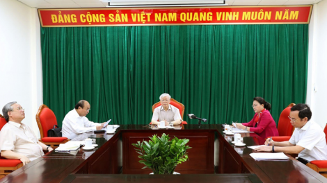Tổng Bí thư, Chủ tịch k’tiếc k’ruung Nguyễn Phú Trọng k’đhơợng xay pr’họp t’coóh xa nay bha lâng