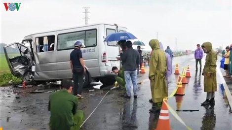 Tu bhiệc bhrêy tắh bhrợ 13 cha nặc chêết cóh Quảng Ngãi: Râu tu tr’nơợp ta moon nắc tu xe ôtô 16 đhị tớt lướt lết c’lâng