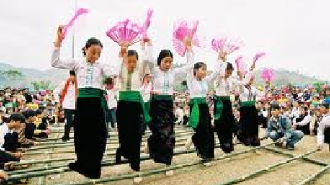 Lầy tzình khzáng ca páo dung thứ 3 - hoi 13/10/2015