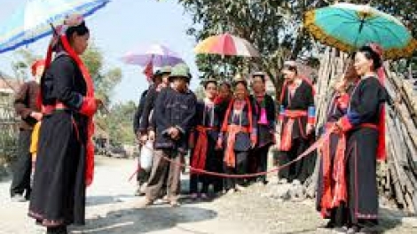 Coz phính miền Việt Nam nhây lầy tzình páo dung thứ 6 hoi 11/12/2015